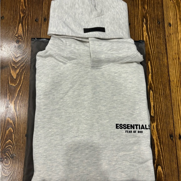 Essentials Light Oatmeal Hoodie Size Large - Picture 3 of 6
